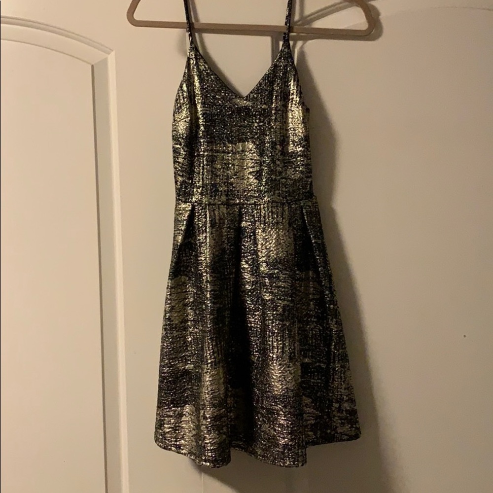 Juniors xs gold party dress